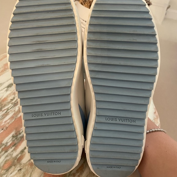 Shoes - Picture 12 of 14